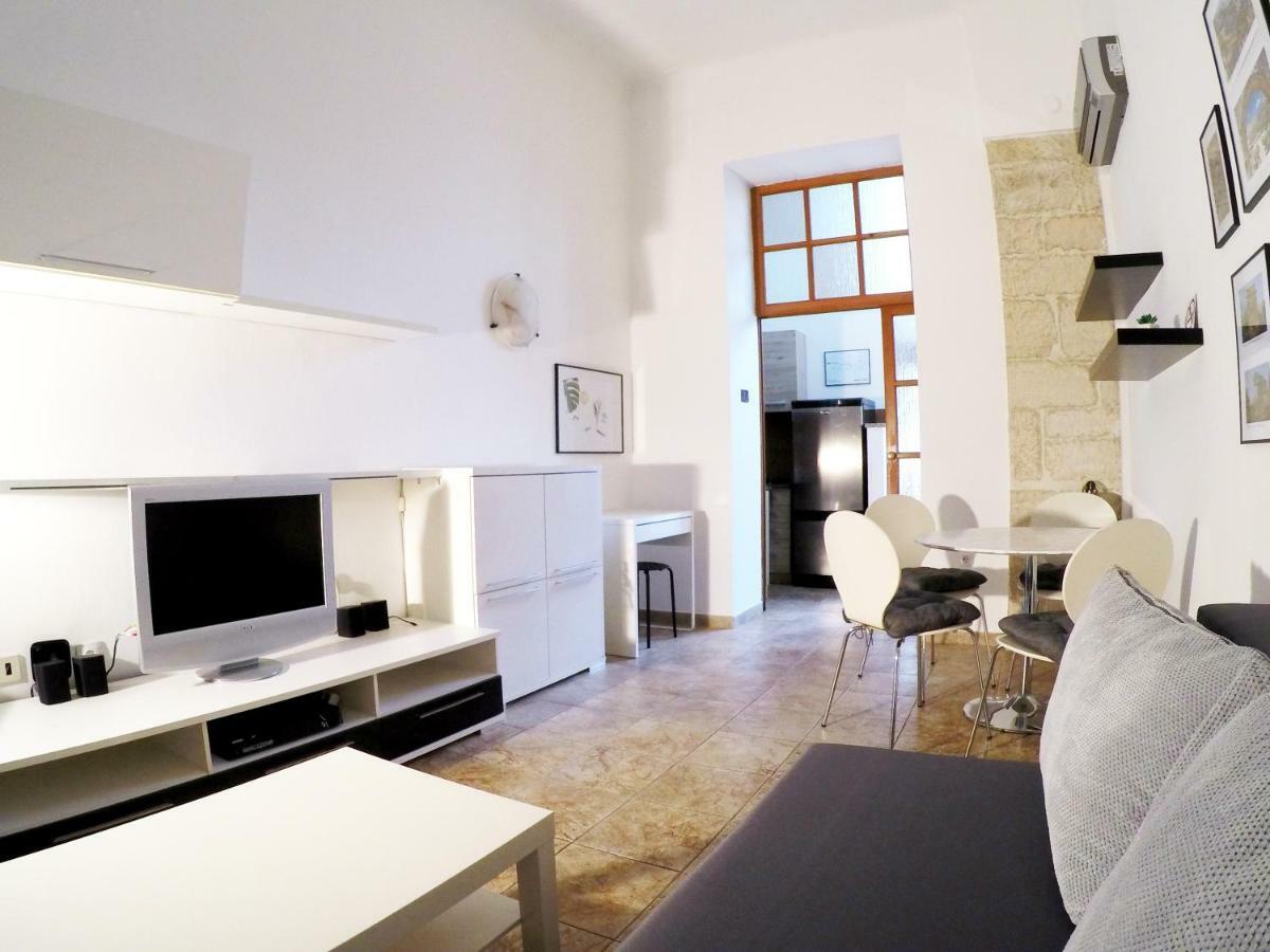 PUY Apartman Kyra מראה חיצוני תמונה