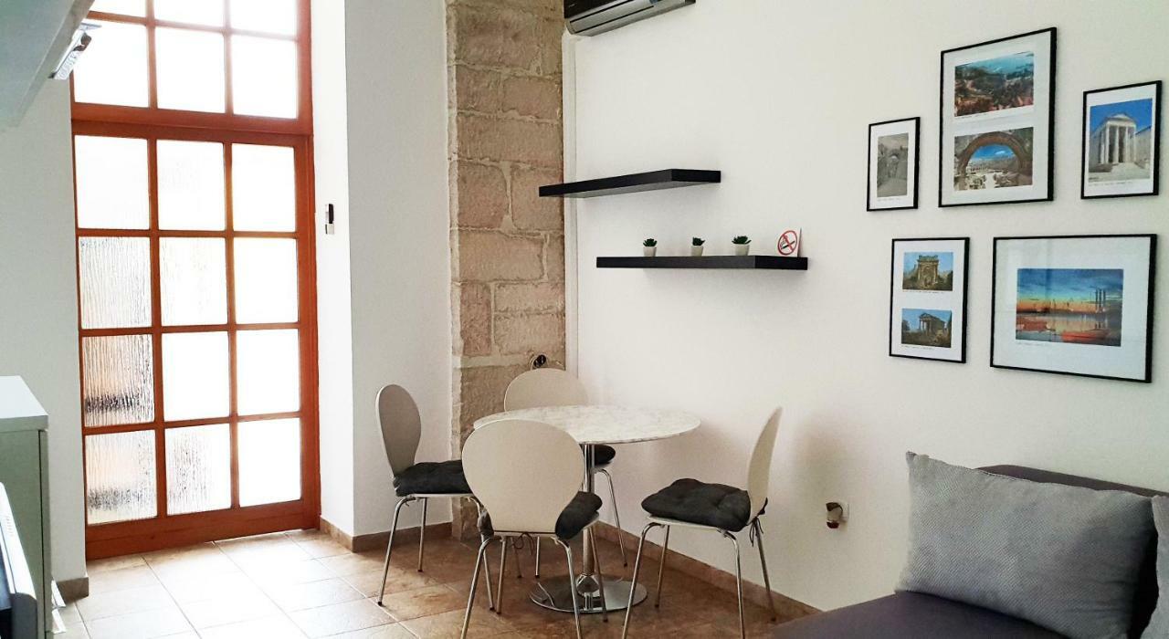 PUY Apartman Kyra מראה חיצוני תמונה